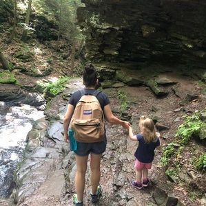 Meet your Posher, Arielle